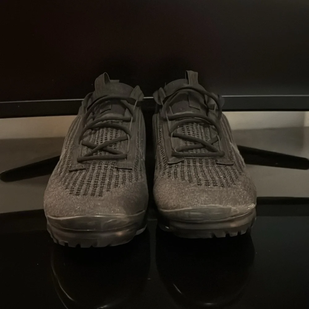 Air Vapormax 2021 FK - Picture 2 of 6